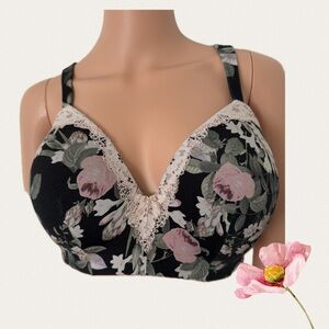 Cacique Black and Pink Floral Lace Bra